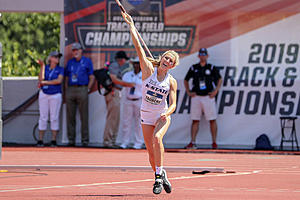 Casper&#8217;s Lauren Taubert Qualifies for USA Track Championships