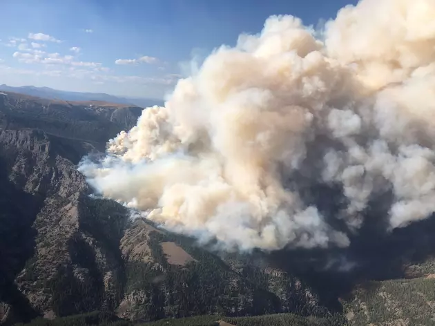 Fire Near Yellowstone Doubles in Size, Now Over 4,000 Acres