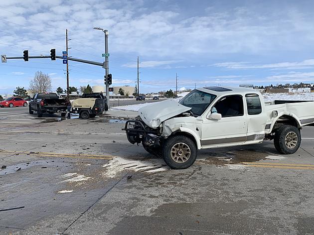 1 Seriously Hurt in Crash at Wyoming Boulevard and Poplar