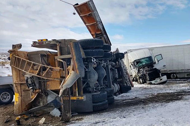 WYDOT: Snowplow Hit by Commercial Truck on I-80, Driver OK