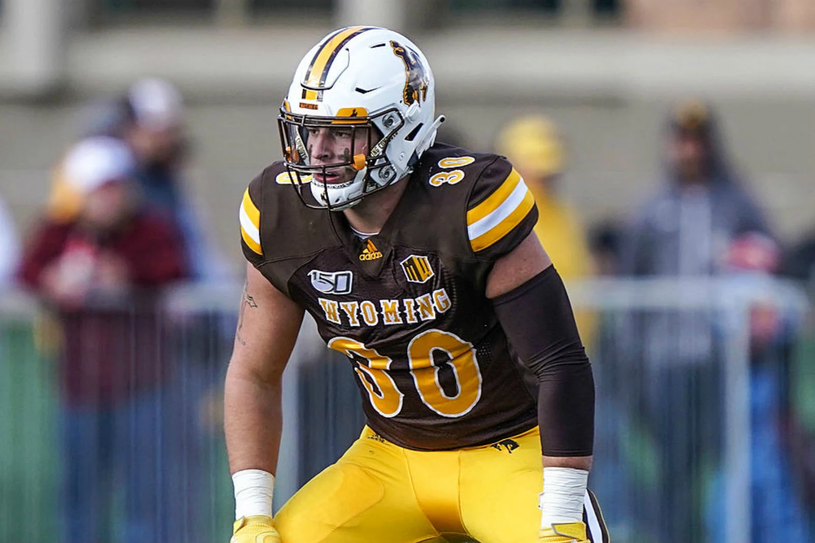 WATCH: Former Wyoming standout Logan Wilson boots 40-plus yard FG