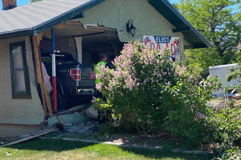 [UPDATED] Truck Crashes Into House In Casper