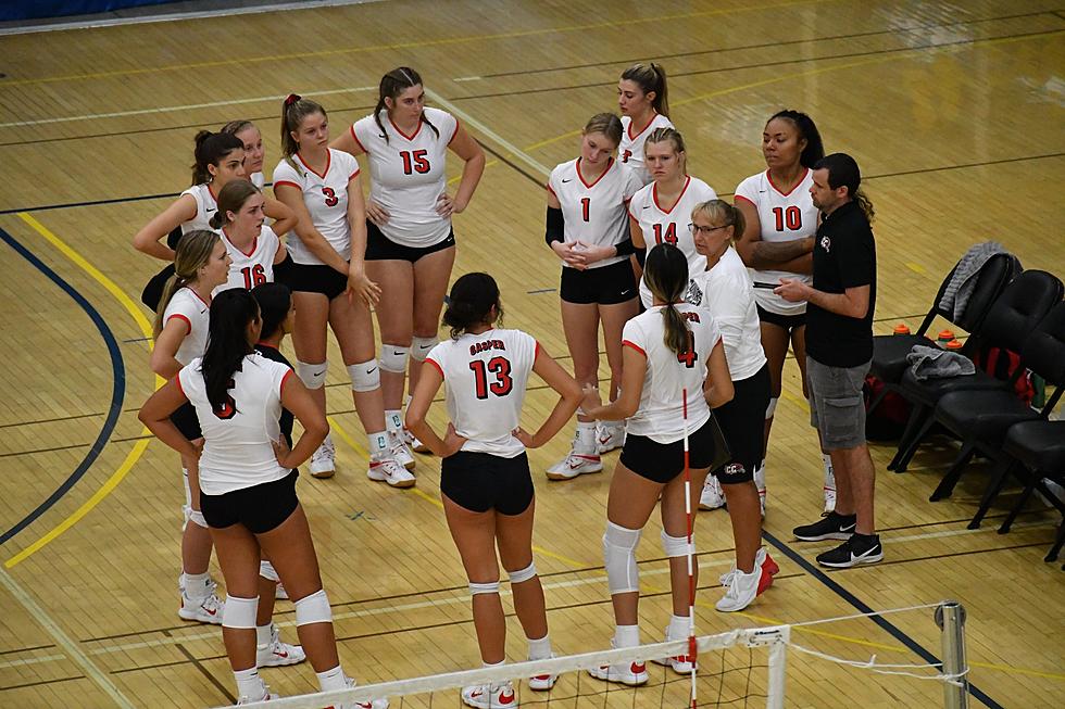 T-Bird Volleyball Continues Season on the Road