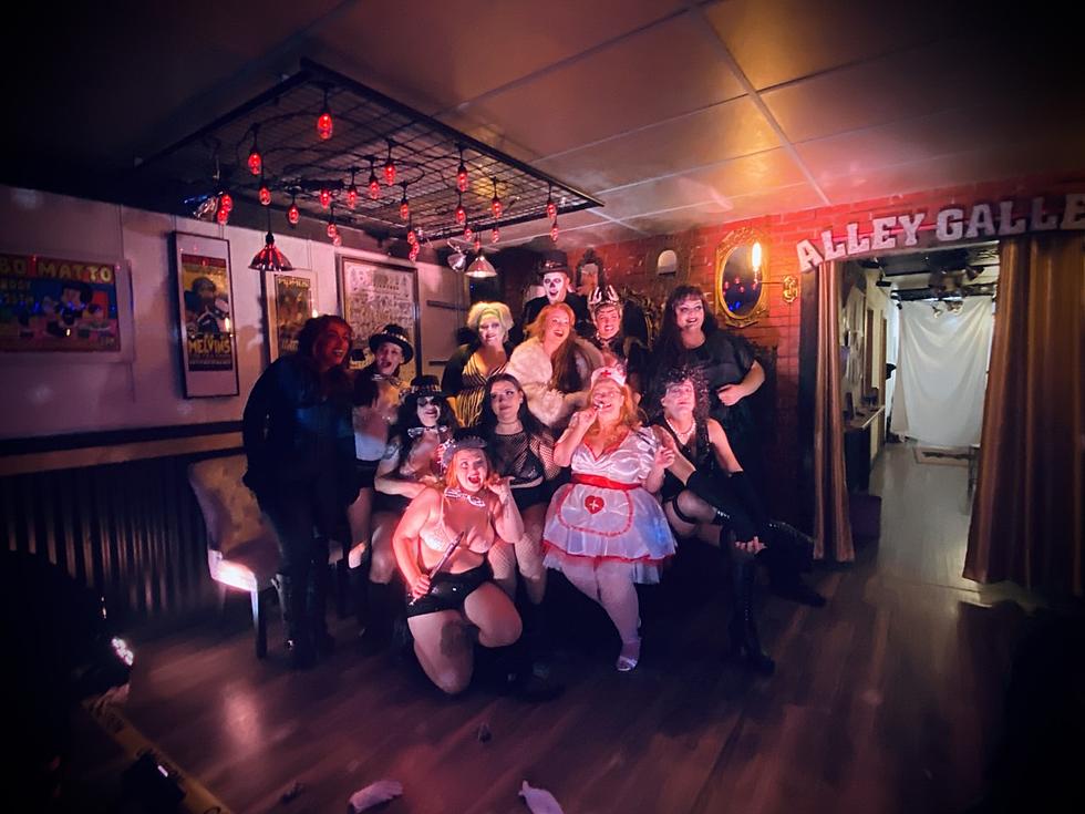 Keyhole Peepshow Presenting &#8216;The Naughty List&#8217; Burlesque Show Friday Night