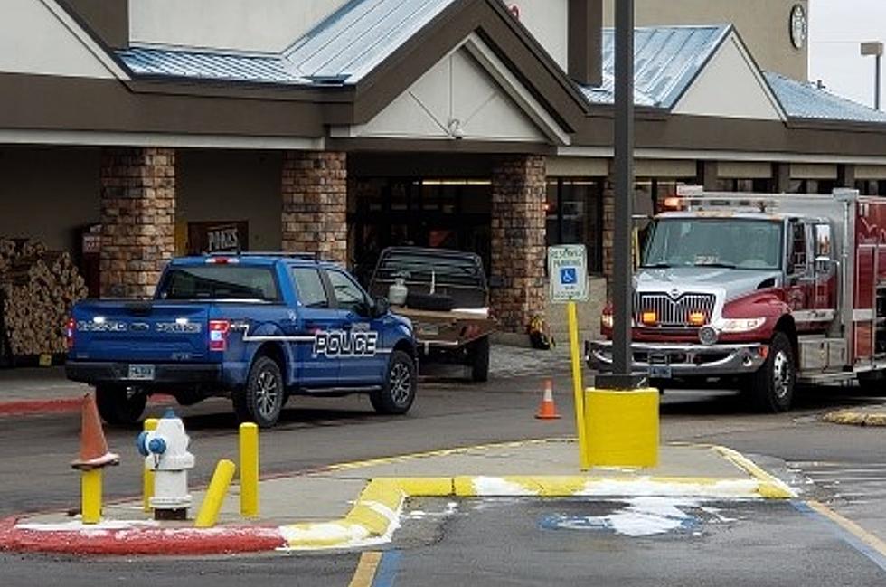Truck Crashes Into Front of Casper&#8217;s 2nd Street Albertsons