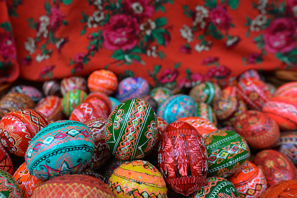 Artist of Ukranian Descent Teaching Traditional  Egg-Dying Workshop to Raise Money For Ukraine