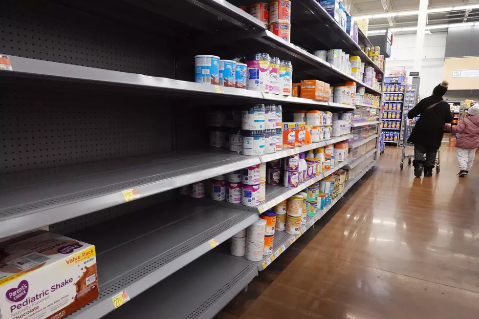 EXPLAINER: What&#8217;s Behind the Baby Formula Shortage?