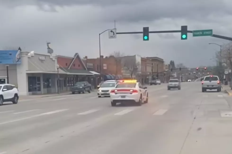 WATCH: Several Cop Cars Chase Fleeing Suspect In A Wyoming Downtown