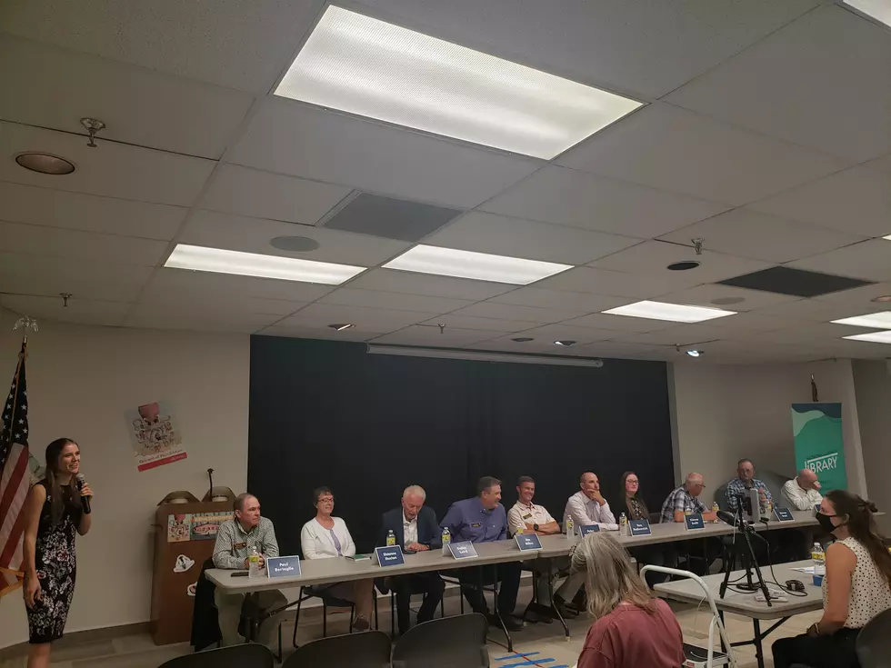 Natrona Library Holds Forum for Natrona Commissioner Candidates