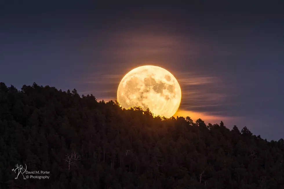 PHOTOS: Wyoming Photographer Captures Incredible Pictures of October Blood Moon