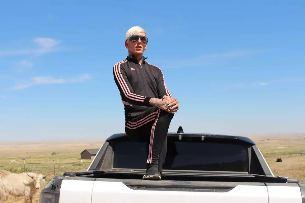 Jeffree Star 'finds happiness' at epic new Wyoming ranch – see
