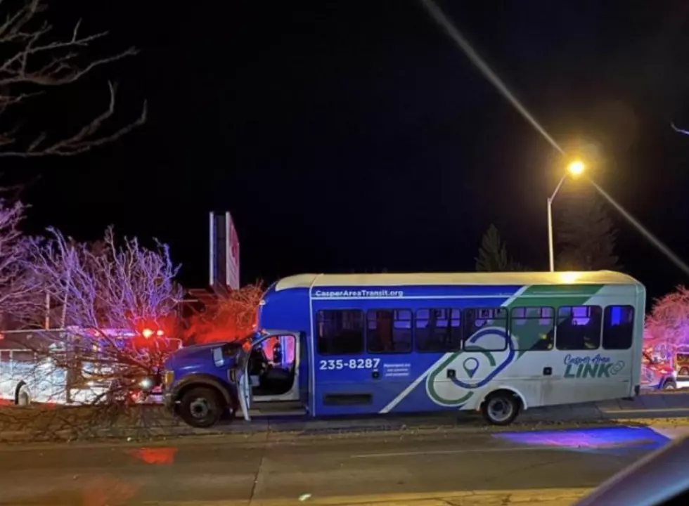 Strong Wind Pushes Casper Transit Bus into Median on 2nd and Park
