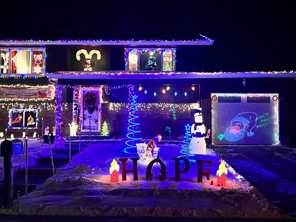 PHOTOS: Casper Houses Go All Out With Christmas Decorations