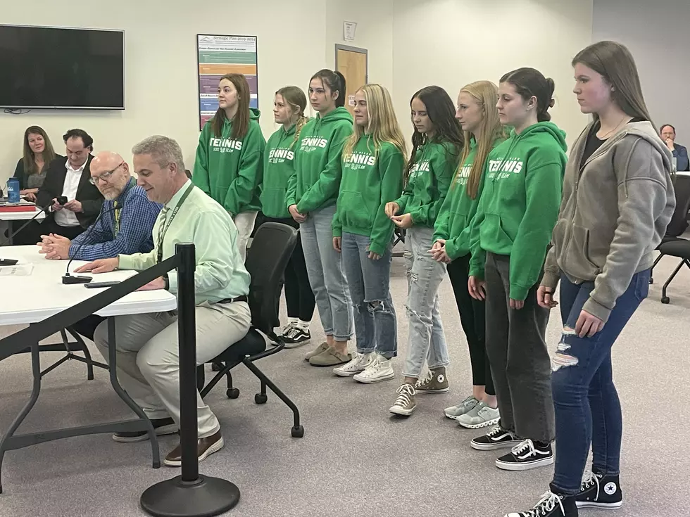 Kelly Walsh Girls Golf, Tennis Teams Say Hi to the Natrona County School Board