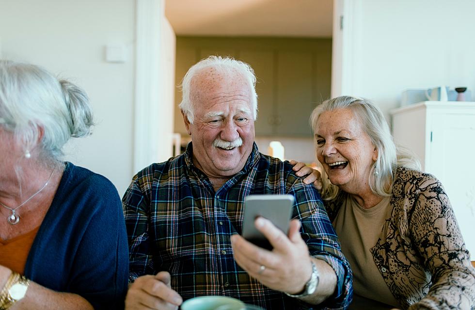 Glenrock PD Hosting Event to Teach Senior Citizens How to Use Phones, PCs, etc.