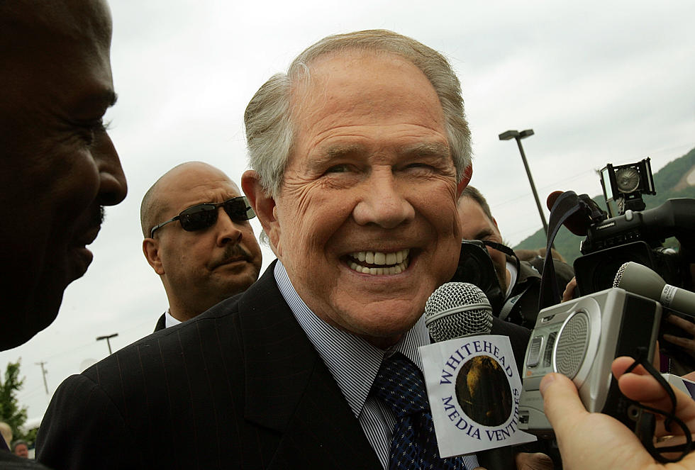 Pat Robertson, Broadcaster Who Helped Make Religion Central to GOP Politics, Dies at 93