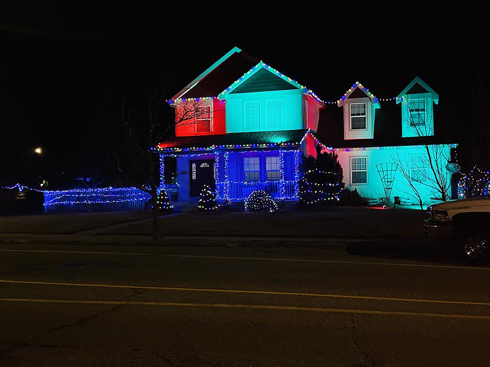 PHOTOS: Casper Homes Brighten Things up for Christmas