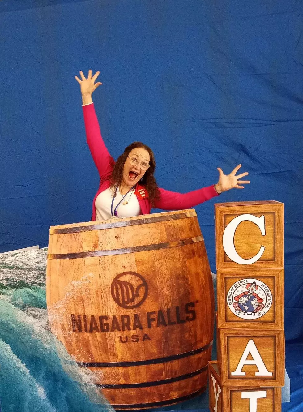 A photo of Merrily in Niagra Falls, Courtesy