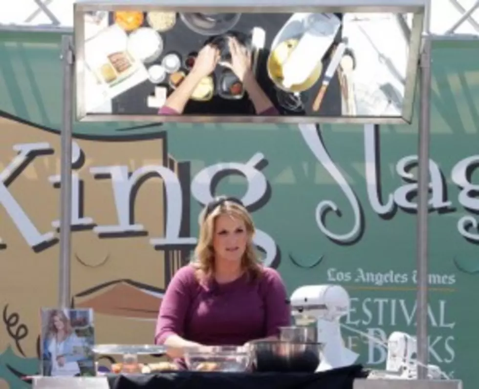 Trisha Yearwood Gets Cookin&#8217;