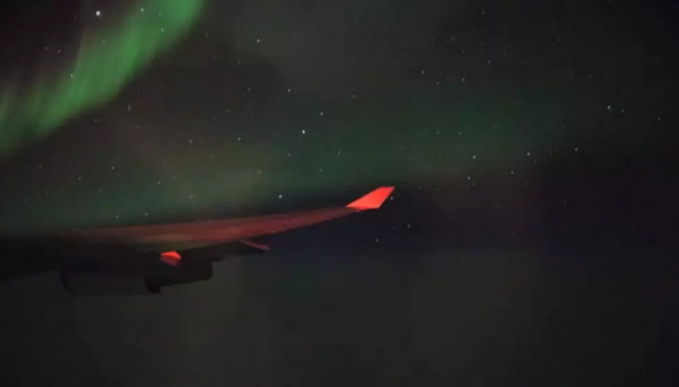 Time-lapse Video of San Francisco to Paris Flight Captures Aurora Borealis