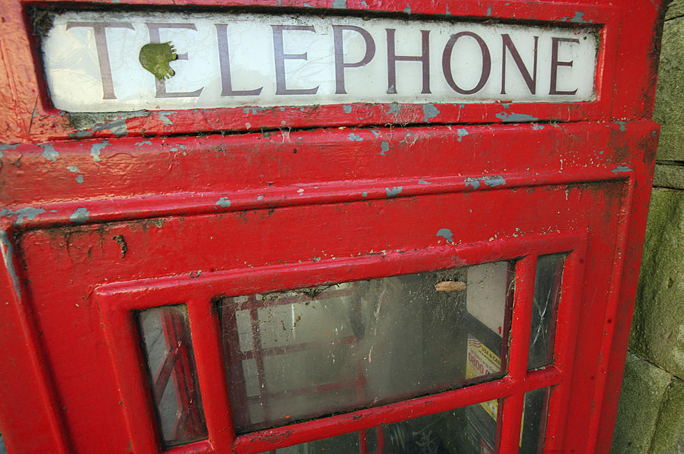 Now That’s A Pay Phone – Redneck Headlines