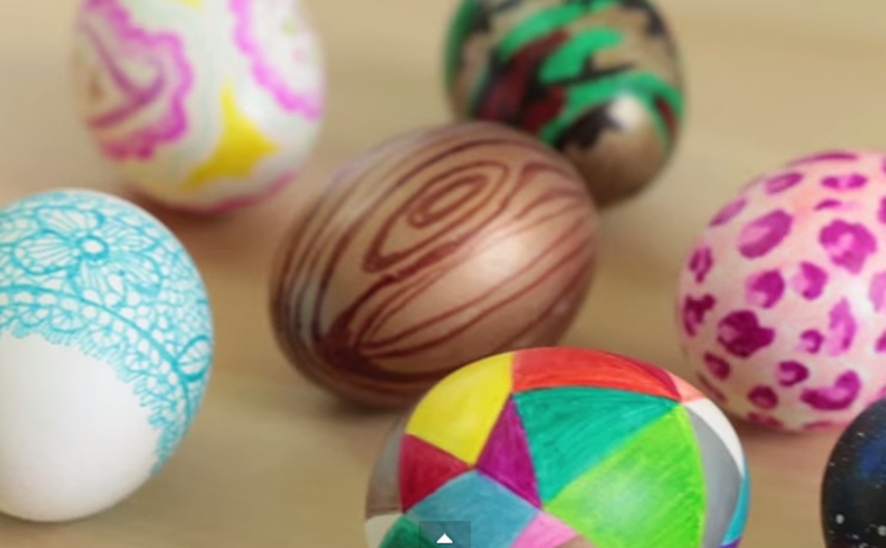 Quick and Easy Easter Egg Decorating Ideas [VIDEOS]