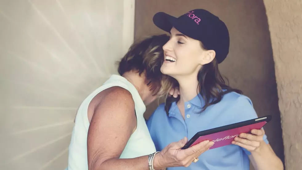 Unforgettable Mother’s Day Delivery To Single Mom [VIDEO]