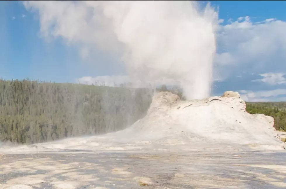 Yellowstone Official Answers Earthquake And Volcano Questions [VIDEO]