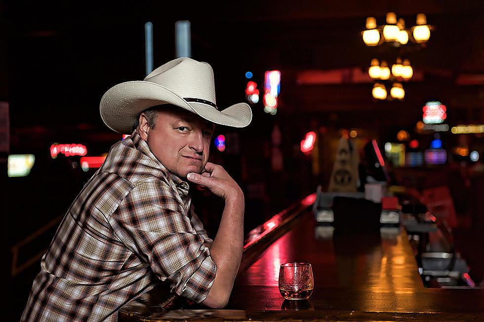 Mark Chesnutt Plans to Turn Beartrap into One Big Honky Tonk