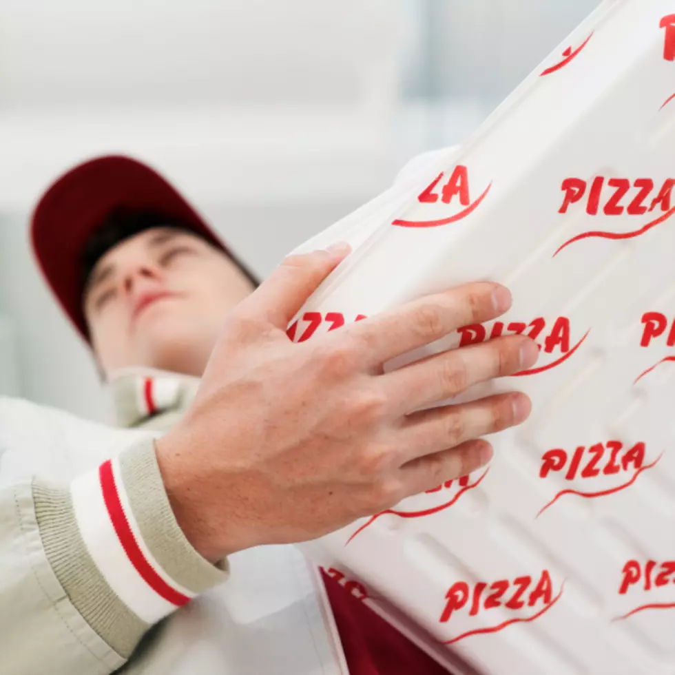 Casper, Would You Try Pizza Hut&#8217;s New &#8220;Meat&#8221; Pizza?