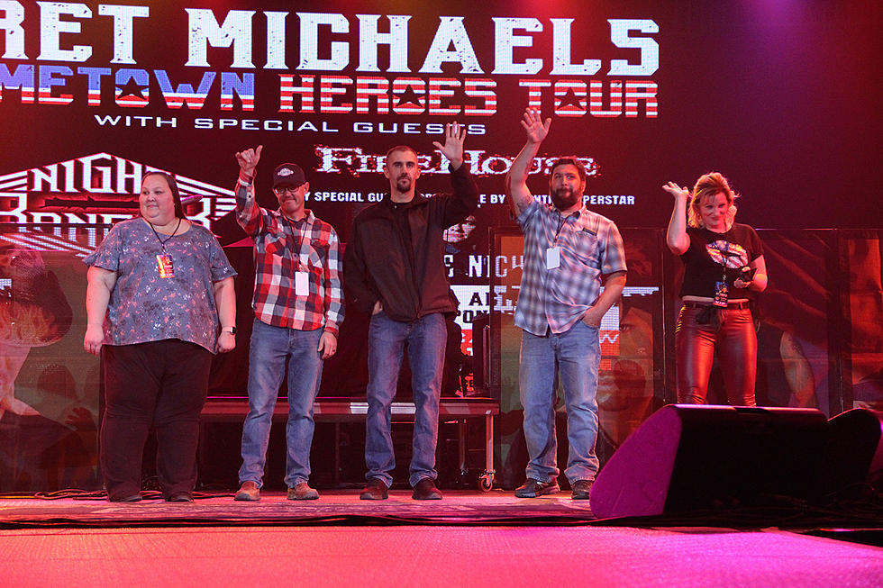 Bret Michaels Rocks Casper &#038; Honors Hometown Heroes [PHOTOS]