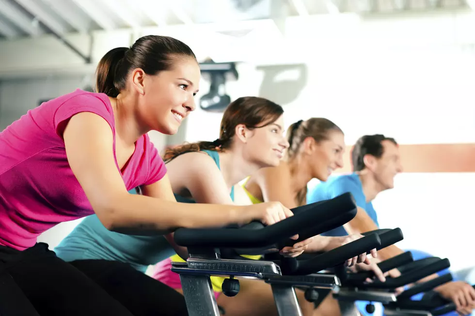 Report: 1 Out of Every 5 Of Your Friends is Faking Workouts