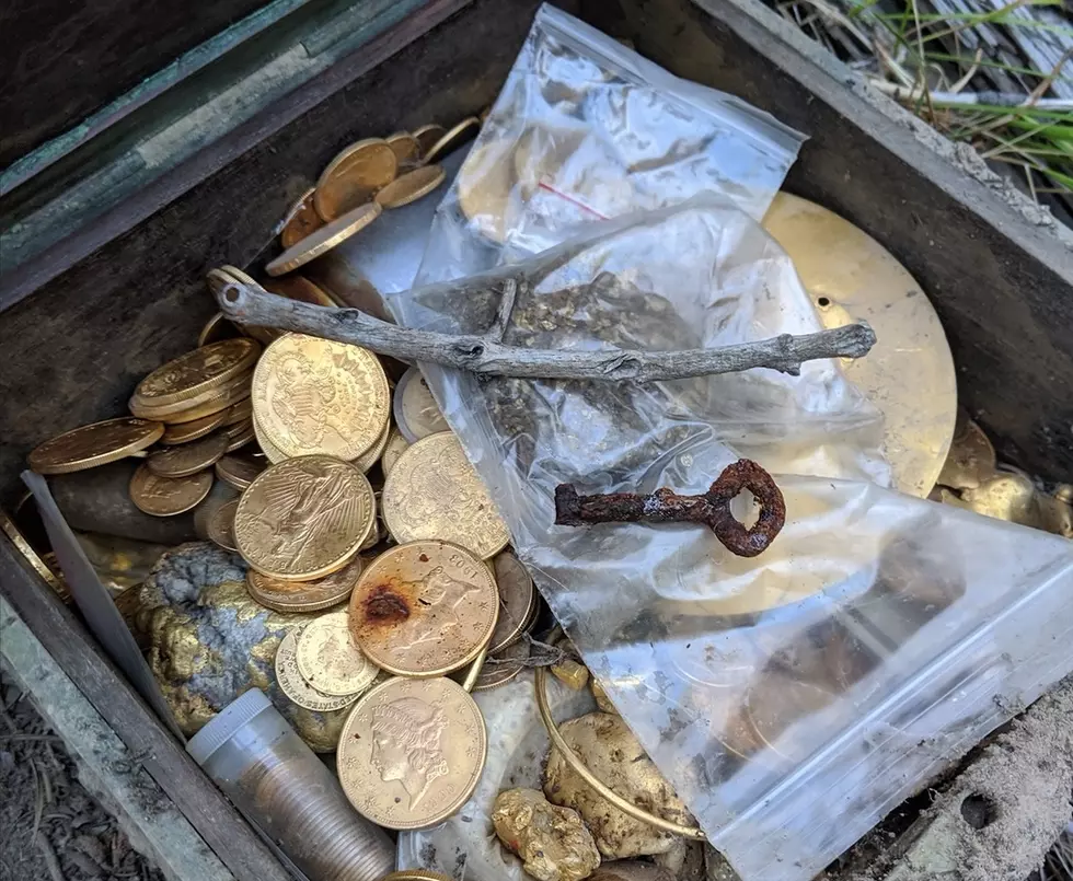 Check Out 3 Pics of Forrest Fenn&#8217;s Newly Discovered Treasure