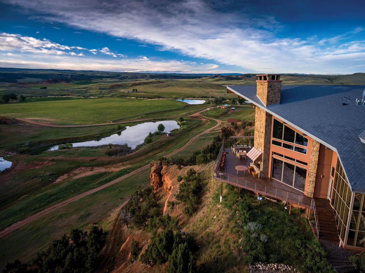 16 Pics Of the Stunning Red Reflet Ranch in Ten Sleep, Wyoming 16 Pics Of the Stunning Red Reflet Ranch in Ten Sleep, Wyoming