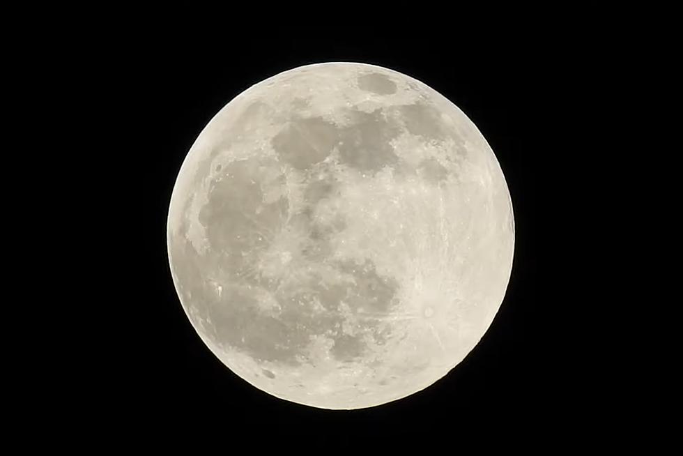 Watch a Zoomed In Video of the Full ‘Cold Moon’ Over Wyoming