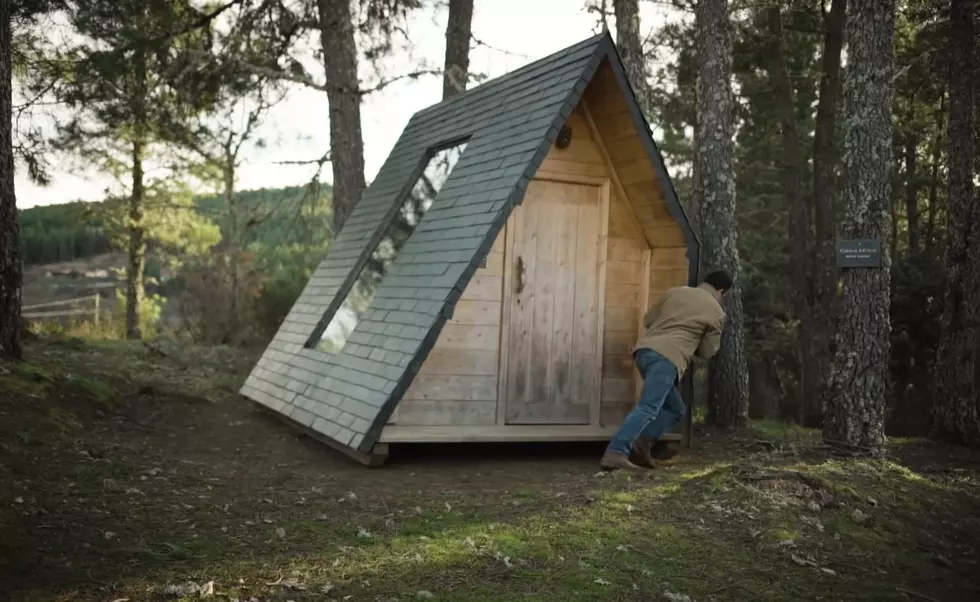 This Genius Shows You How to Make a Cabin that Spins 360 Degrees