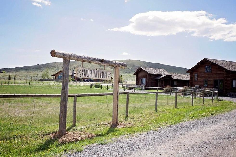 12 Pics of the $2.1 Million Dollar Saddlestring Ranch Near Cody