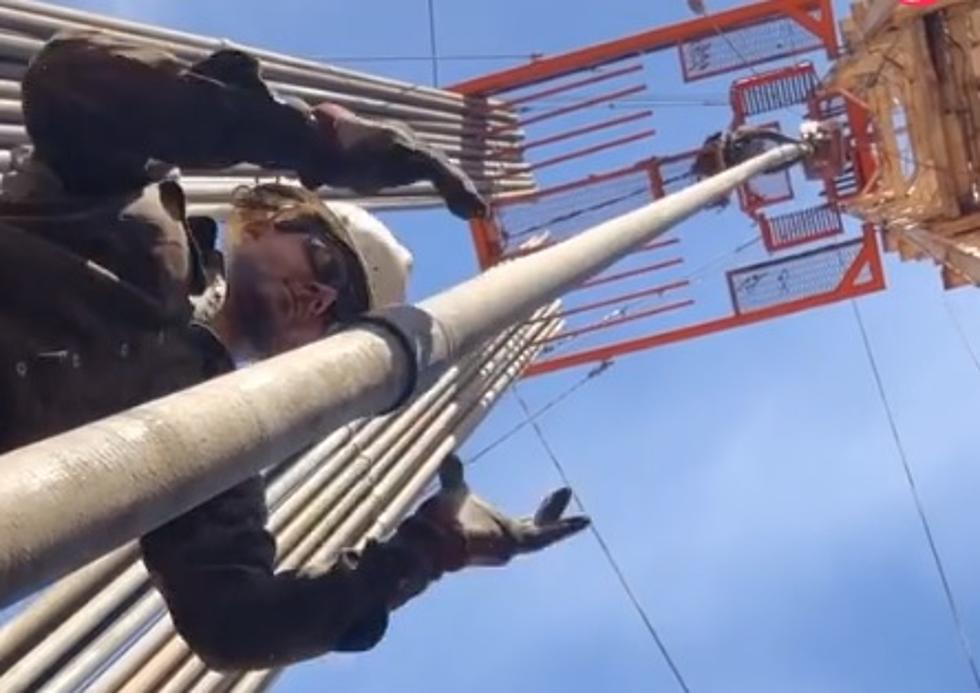 WATCH: What Life Really Looks Like If You Work On A Wyoming Oil Rig
