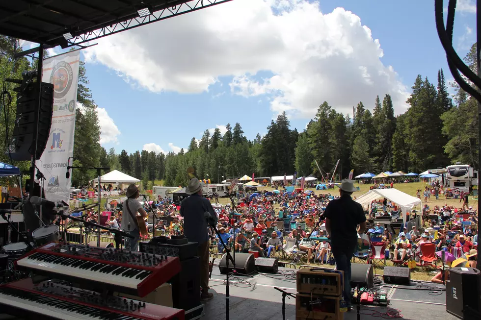 PHOTOS: Sunday at Beartrap Brings The Country in Full Swing