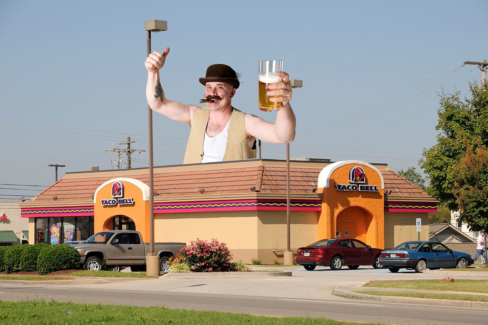 Taco Bell workers are getting new uniforms. Here's what they look