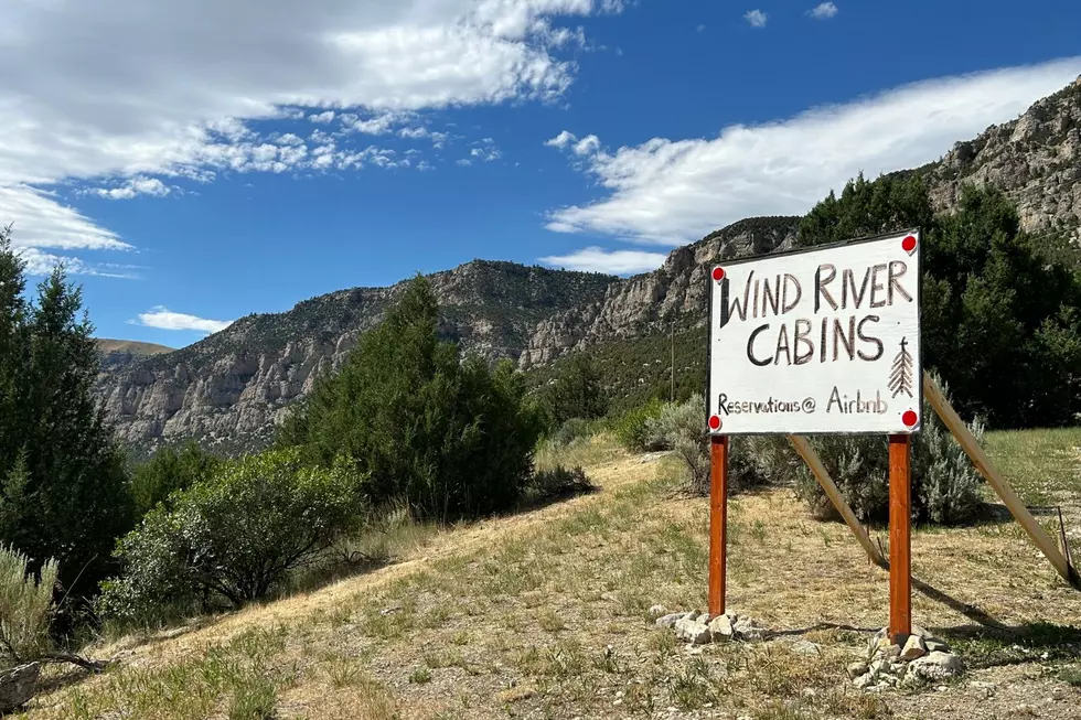 Check Out These Cabins In The Beautiful Wind River Canyon