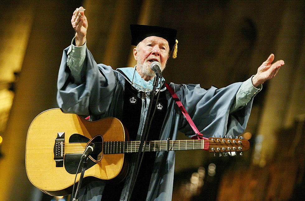 The Legendary Pete Seeger Has Died