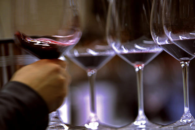 Wyoming, Traveling Wine Company Battle Over Liquor Sales