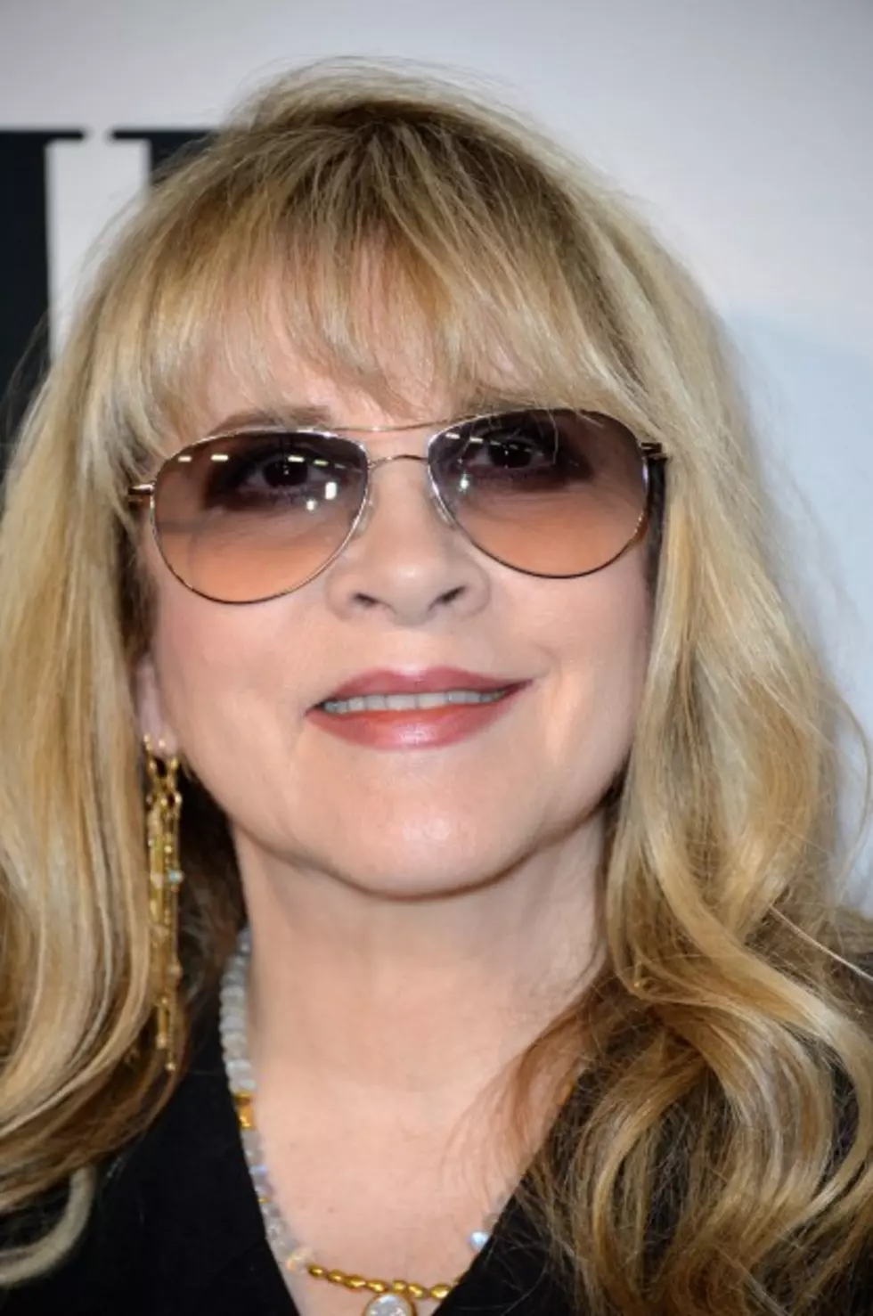 Stevie Nicks Is Very Candid in New Rolling Stone Cover Story