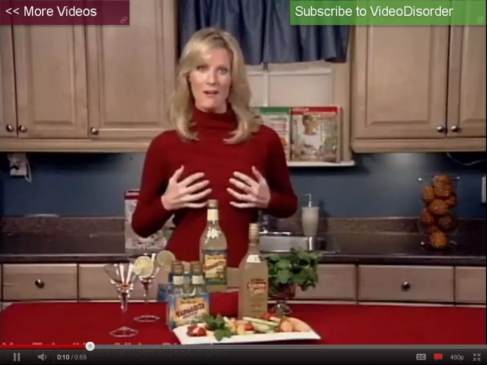 Food Network Star Sandra Lee Outtakes [VIDEO]