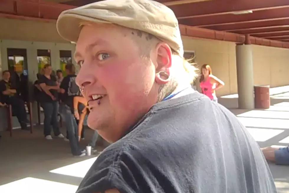 Lunchbox Delivers Shinedown Backstage Passes to Random Fans [VIDEO]