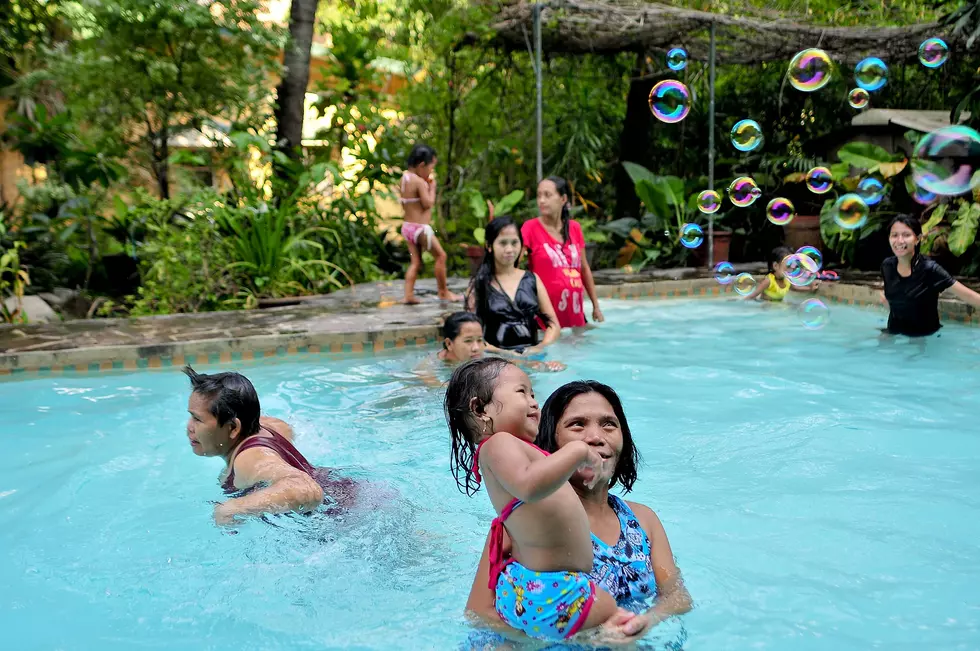 Casper Aquatic Center To Host Mother’s Day Swim
