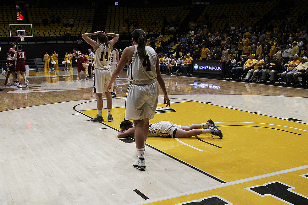 Wyoming Takes Hard Loss in WNIT Against Cougars [PHOTOS]
