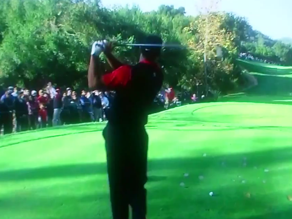 Is the ‘Mashed Potatoes’ Guy Tiger Woods’ Good Luck Charm? [VIDEO]