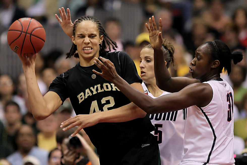 Griner Reaches 3,000 Points As Baylor Tops UConn